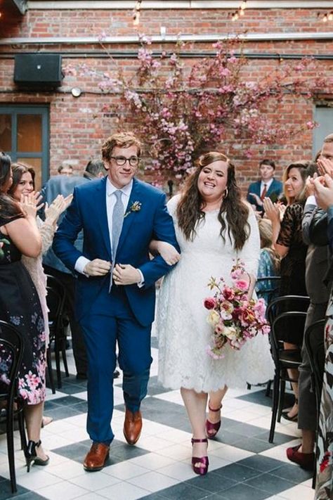 SNL's Aidy Bryant Marries Longtime Boyfriend Conner O'Malley — See the Sweet Photo! Aline Wedding Dresses, Wedding Rehearsal Dinner Dress, Aidy Bryant, Wedding Dresses Beach, Celebrity Inspired Outfits, Short Lace Wedding Dress, Reception Dresses, Celeb Couples, Sweet Photo