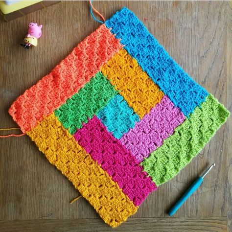 Heather on Instagram: “The lovely @whimsyhen  asked me what I was making this time last year and it was this! My first log cabin c2c square 🌈🌈 which was what I…” Amigurumi Patterns, Granny Square Crochet Patterns, Granny Square Crochet Patterns Free, Tunisian Crochet Patterns, Crochet Blanket Designs, Crotchet Patterns, Crochet Granny Square Blanket, Crochet Blocks, C2c Crochet