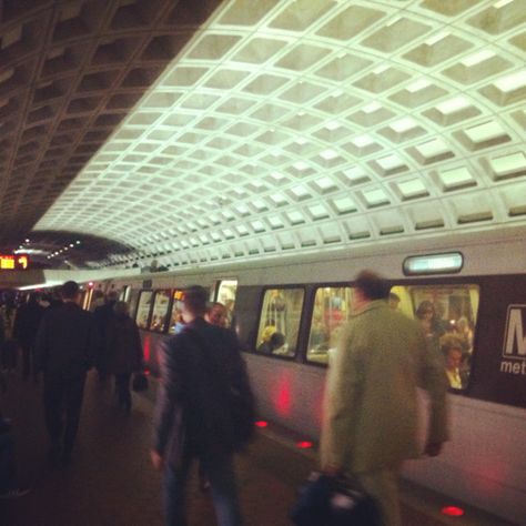 Washington DC Metro Nature, Dc Living Aesthetic, Dc Metro Aesthetic, Washington Dc Metro, Washington Dc Travel, Picture Boards, Dc Metro, Urban Lifestyle, Life Choices