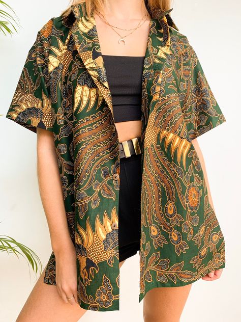 Kimonos, Dragon Print Shirt, Batik Clothing, Batik Shirt, Bali Batik, Dark Colours, Batik Design, Batik Fashion, Batik Print