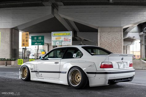 Proof that the E36 will be the next collector car. E36 Cabrio, E36 Compact, E36 Coupe, Carros Bmw, Rocket Bunny, E36 M3, Stanced Cars, Bmw Performance, Bmw Sport