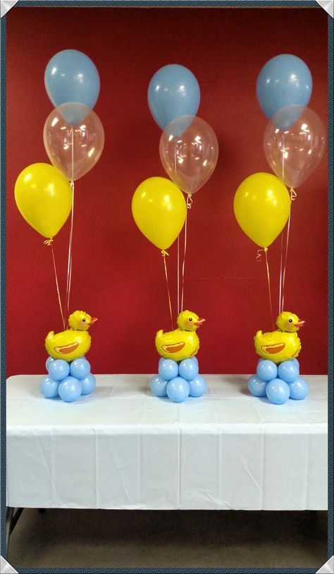 By Rosielloons Duck Gender Reveal Party Decorations, Duck Bday Theme, Rubber Ducky Decorations, Diy Rubber Duck Decorations, Duck Balloon Decoration, Rubber Ducky Centerpieces, Duck Shower Theme, Rubber Duck Decorations, Duck Themed Centerpieces