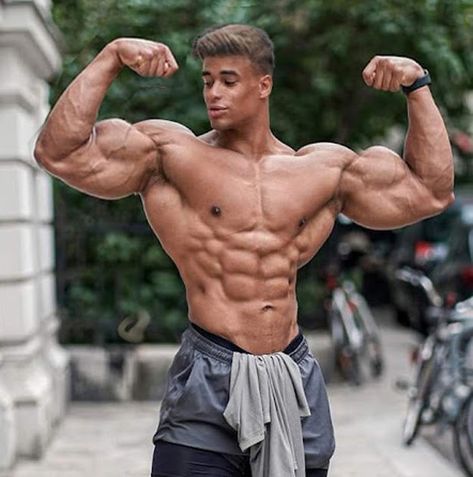 Super Buff Guy, Men Muscle Reference, Super Muscular Man, Bulky Body Men, Big Strong Men, Guy Flexing, Large Muscular Men, Back Muscles Men, Man Physique