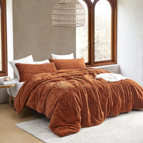 PRICES MAY VARY. Size: Oversized King Comforter - 112" x 98", (2) King Pillow Shams - 20" x 36" x 2" Flange Material: Velvety Plush, reversing to a soft Teddy Fleece Construction: 270GSM Inner Polyester Fill for a Cozy Comfort Important Information: Super soft bedding set that adds warmth and style to your bedroom décor Care Instructions: Machine Washable - Gentle Cycle / Cold Wash Gift yourself ultimate comfort with our Yellowstone Country - Coma Inducer Oversized Comforter. Made of velvety plu Oversized King Comforter, Oversized Comforter, King Size Pillow Shams, Orange Home Decor, King Size Pillows, Orange House, Bedding Essentials, Ruffle Bedding, King Comforter Sets