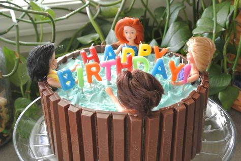 Hot Tub Cake Tub Cake, Hot Tub Party, Happy Birthday Hot, Pool Party Cakes, Retirement Cakes, Spa Birthday Parties, Spa Birthday, Adult Birthday Cakes, Pamper Party