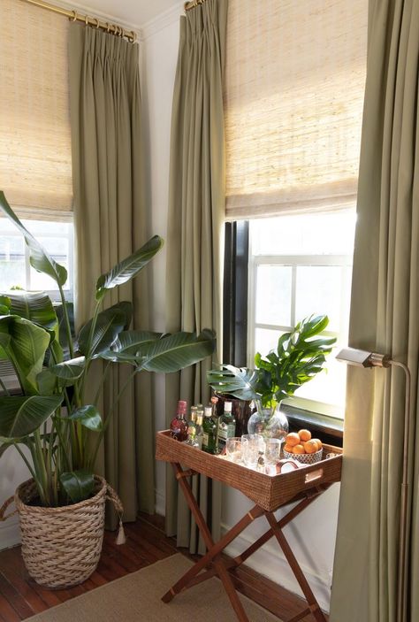 (paid link) A well-liked way to dress bathroom windows is to hang the end or mini blinds halfway up, leaving the summit share of the window exposed. In this bath, ... Farmhouse Guest Room, The Style Bungalow, Wall Paint Color, Style Bungalow, Green Drapes, Green Windows, Window Treatments Living Room, Window Treatments Bedroom, Green Curtains