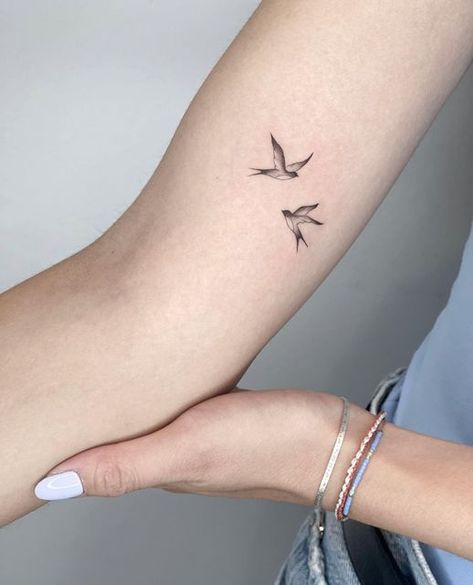 Mini Sparrow Tattoo, Fine Line Small Bird Tattoo, Bird Tattoos Minimalist, Doves Tattoo For Women, 2 Birds Tattoo Small, Symbolic Bird Tattoos, Starling Tattoo Small, Two Bird Tattoos For Women, Mini Phoenix Tattoo