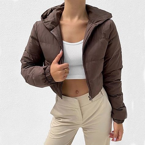 Doudoune The North Face, Padded Jacket Women, Winter Coat Short, Cotton Jackets Women, Short Parka, Winter Streetwear, Bubble Coat, Oversized Streetwear, Short Coat Jackets