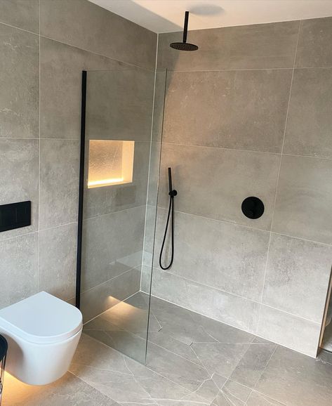 Large Tile Bathroom, Wet Room Bathroom, Small Shower Room, Wet Room Shower, Small Bathroom Tiles, Small Bathroom Interior, Small Bathroom Layout, Ensuite Shower Room, Small Bathroom Renovations