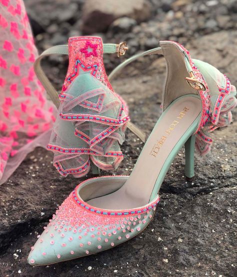 Love this mint blue pink heels. #Frugal2Fab Couture, Lehenga Shopping, Bridal Sandals Heels, Indian Shoes, Heel Accessories, Classy Shoes, Bridal Sandals, Girly Shoes, Shoes Heels Pumps