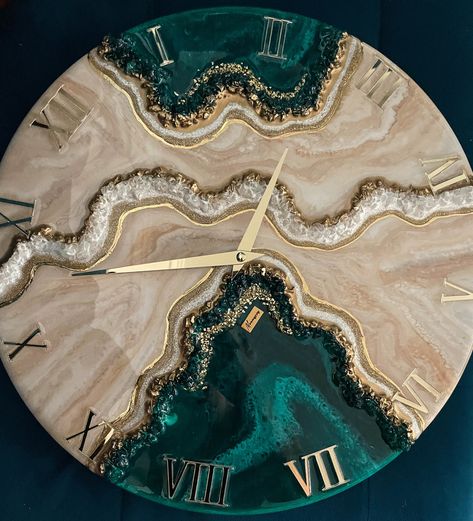 Molde, Resin Geode Wall Clock, Resin Art Decor, Epoxy Resin Wall Clock, Geode Clock Resin, Resin Art Wall Decor, Green Geode Resin Art, Resin Geode Clock, Resin Clocks Ideas