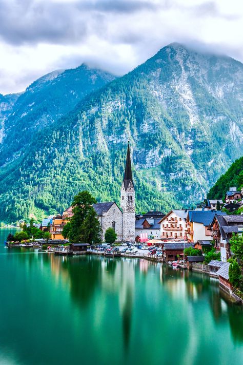 25 Most Beautiful Places in the World - Pretty Travel Destinations - Tap the link to shop on our official online store! You can also join our affiliate and/or rewards programs for FREE! Innsbruck, Places In Europe, Destination Voyage, Amazing Photo, Style Travel, Photo Wedding, Alam Yang Indah, Beautiful Places In The World, Fun Style