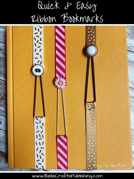 Handmade Bookmarks Diy, Bookmark Crochet, Felt Bookmark, Quick And Easy Crafts, Bookmark Craft, Beaded Bookmarks, Diy Bookmarks, Book Markers, Craft Show Ideas