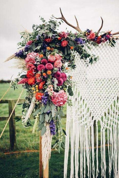 Stunning Macrame Wedding Ideas To DIY or Buy for your 2023 Wedding Decor! - Forget Me Not Journals Bodas Boho Chic, Cheap Wedding Flowers, Macrame Wedding, Boho Inspiration, Boho Chic Wedding, Deco Floral, Ceremony Decorations, Wedding Planners, Bohemian Wedding