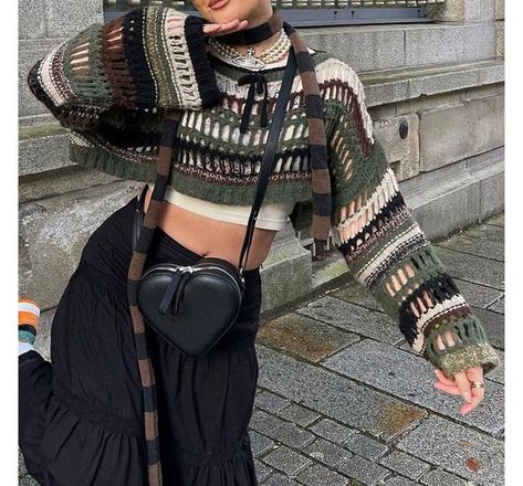 Harajuku Fashion Aesthetic, Tops A Crochet, Sweater Crop Top, Trendy Crop Tops, Cropped Knit Sweater, Crochet Shrug, Sweater Crop, Aesthetic Shirts, Vintage Streetwear