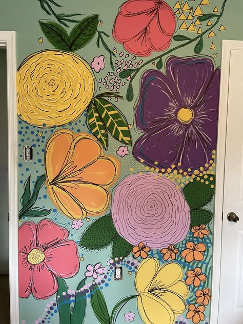 Flower And Butterfly Mural, Wall Floral Mural, Diy Plant Mural, Bathroom Mural Ideas Diy, Flower Mural Bathroom, Simple Floral Wall Mural, Hand Painted Flower Mural Bedroom, Floral Wall Mural Diy, Mural Ideas Indoor