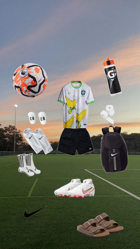 Perfect soccer outfit for training Training Outfit Men, Soccer Outfit, Soccer Gear, Soccer Outfits, Football Gear, Training Clothes, Boys Summer Outfits, Football Training, Kids Soccer