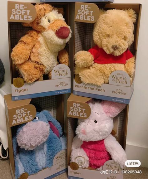 Classic Winnie The Pooh Stuffed Animals, Pooh Bear Plush, Tigger Stuffed Animal, Winnie The Pooh Plushies, Bear Plushie Aesthetic, Winnie The Pooh Stuff, Winnie The Pooh Teddy, Winnie The Pooh Stuffed Animal, Winnie The Pooh Decor