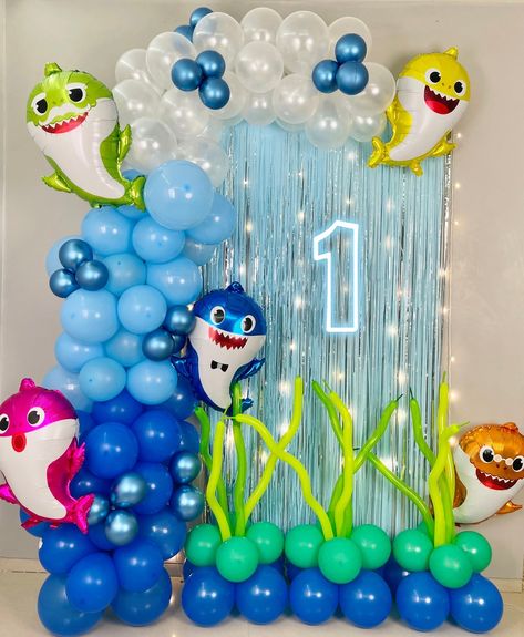 Baby Shark Decorations Ideas, Baby Shark Birthday Balloons, 1st Birthday Boy Baby Shark Theme, Baby Shark Theme Birthday Boy, Baby Shark Themed Party, Baby Boys Birthday Themes, Baby Shark 1st Birthday Party Boy, Birthday Theme For 2nd Birthday Boy, Shark Two Birthday