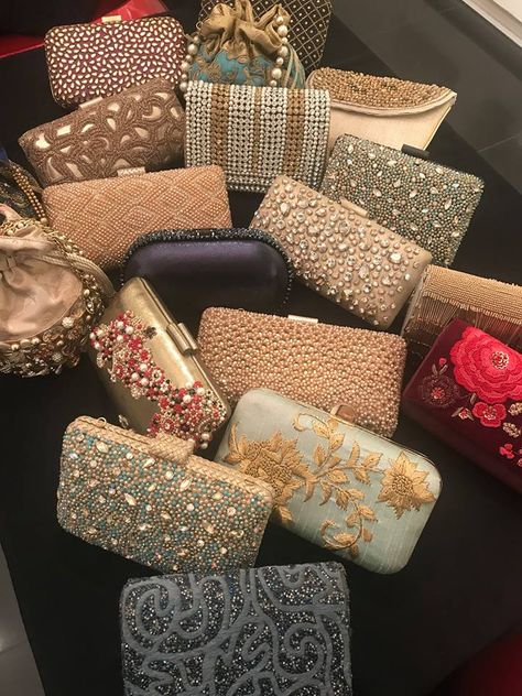 Shimmer Dhaka purses and clutches ready for wedding season! Fancy Clutch Purse, Fancy Clutch, Embroidered Clutch Bag, Wedding Gift Pack, Bridal Gift Wrapping Ideas, Wedding Gifts Packaging, Bridal Purse, Embroidered Clutch, Girly Bags