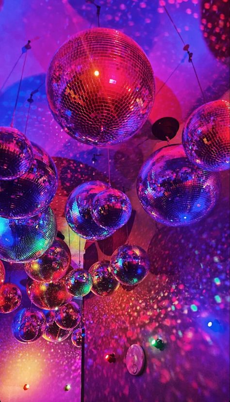 #party #disco #aesthetic #70saesthetic #nightlife Disco Aesthetic, Neon Birthday Party, Disco Birthday Party, Disco Party Decorations, Disco Night, Neon Birthday, Disco Theme, 70s Party, Prom Theme