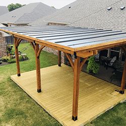 Diy Patio Cover, Metal Roof Panels, Design Per Patio, Deck Shade, Shade Ideas, Covered Patio Design, Outdoor Covered Patio, Casa Clean, Roofing Options