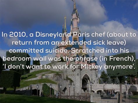 19 Chilling Facts That Are Scary AF - Creepy Gallery Disneyland Secrets, Scary Disney Facts, Creepy Disney Facts, Creepy Disney Facts Scary, Cartoon Theories, Creepy Disney, Fun Facts Scary, Childhood Ruined, Disney Princess Facts