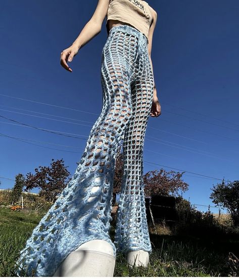 Crochet Mesh Flare Pants, Mesh Bell Bottoms, Bell Bottom Crochet Pants, Crochet Bell Bottoms Pattern, Patterned Bell Bottoms Outfits, Cute Crochet Pants, Crochet Mesh Outfit, Mesh Crochet Projects, Crochet Flare Pants Pattern