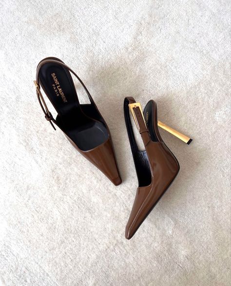 Ysl Shoes, Rich Aesthetic, Heels Aesthetic, Shoes Heels Classy, Ysl Heels, 90s 80s, Fancy Shoes, Girly Shoes, Brown Heels