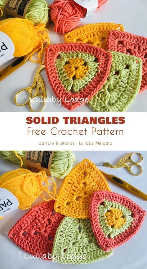 Solid Triangles Free Crochet Pattern Triangle Granny Square Pattern Free, Triangle Crochet Pattern, Crochet Bunting Free Pattern, Crochet Daisy Granny Square, Crochet Triangle Pattern, Daisy Granny Square, Virkning Diagram, Bunting Pattern, Crochet Bunting