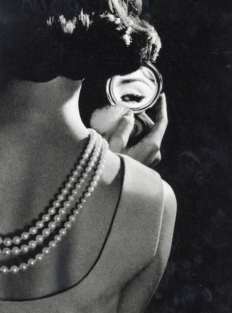 40s Aesthetic, 1940s Aesthetic, Rodney Smith, Vintage Photography Women, Vintage Photoshoot, Anais Nin, Eye Photography, The Great Gatsby, Black And White Portraits