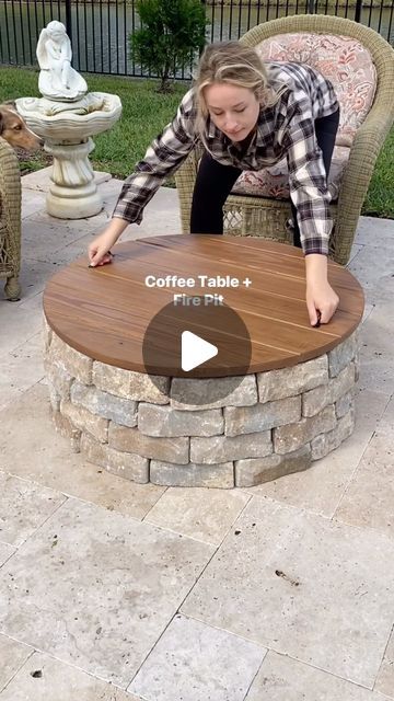 Fire Pit Table Top, Fire Pit Backyard Diy, Bonfire Pits, Stone Porches, Fire Pit Decor, Farmhouse Fixer, Farmhouse Fixer Upper, How To Build A Fire Pit, Outside Fire Pits