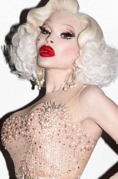 Queer History, Amanda Lepore, History Icon, Beautiful Lips, Drag Queen, Wall Collage, Halloween Face, Face Makeup, Halloween Face Makeup