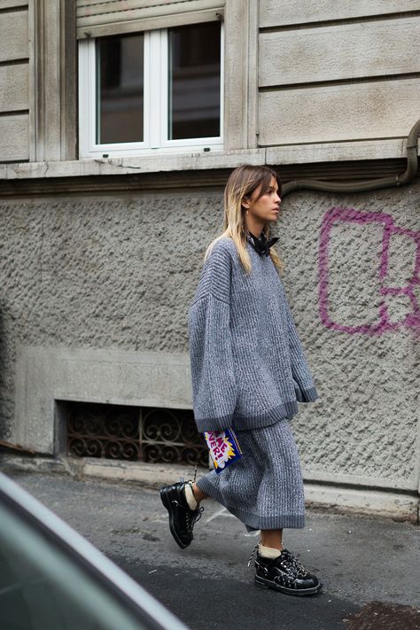 Knitted Street Style, Milano Street Style, Mode Dope, Ciao Milano, This Time Tomorrow, Milan Fashion Week Street Style, Milan Street Style, Street Style Dress, Looks Street Style