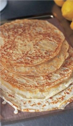 My favourite pancake recipe from Nigella:    INGREDIENTS  30g unsalted butter, melted, plus more for frying  150g plain flour  325ml milk  1 egg Crêpes, Pancakes, Mille Crepe, Crepe Cake, Dutch Baby, Kefir, Amazing Food, Healthy Cooking, Crepes