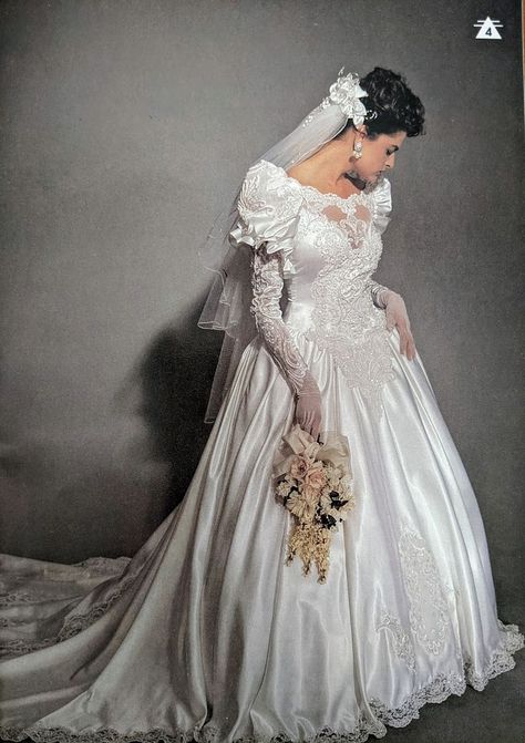 1990s Wedding Dress Vintage, 1990s Wedding Dress, 90s Gown, 1990s Wedding, 1980s Wedding Dress, Vintage Weddingdress, 1980s Wedding, Transgender Bride, Cross Dresser