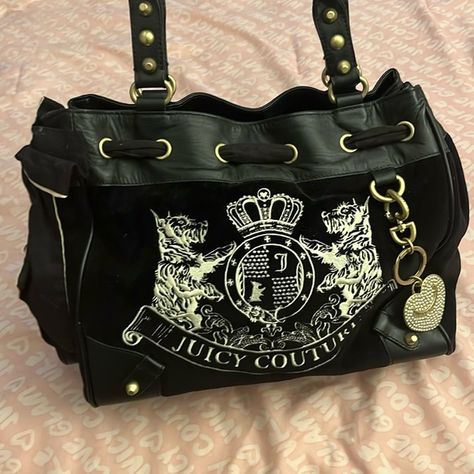 Juicy couture daydreamer bag Haute Couture, Couture, Juicy Couture Bag Aesthetic, Y2k School Bag, Gyaru Accessories, Juicy Couture Daydreamer Bag, Y2k Purses, Juicy Couture Aesthetic, Juicy Couture Daydreamer
