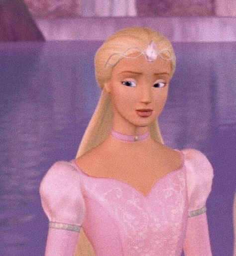 odette (barbie swan lake) Odette Swan Princess Barbie, Barbie And The Swan Lake Aesthetic, Barbie Aesthetic Swan Lake, Barbie As Swan Lake, Barbie Screencaps 2023, Princess Reaction Pic, Odette Swan Lake Barbie, Swan Lake Aesthetic Barbie, Barbie Of Swan Lake Aesthetic