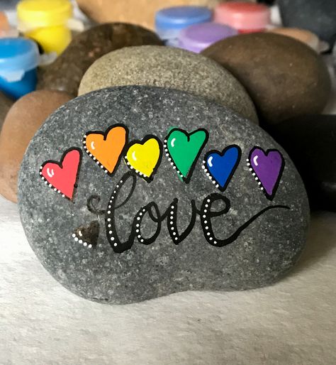 Easy Rock Painting Ideas, Easy Rock Painting, Garden For Beginners, Paint Rocks, Rock Painting Ideas, Painted Rocks Kids, Painted Rocks Craft, Painted Rocks Diy, Rock Painting Patterns
