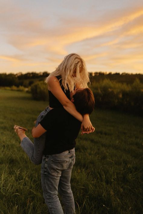 Couple Summer Field Photoshoot | Vintage Couple Photoshoot | Summer Love | Couple Photo Outfits Ideas | Couple Poses Couple Photoshoot Pose Inspo | Inspiration | Katherine Pelton Photography | Nebraska Photographer | Midwest Photographer | Summer Couple Photoshoot | Sunset | Nature, Summer Field Photoshoot, Vintage Couple Photoshoot, Couple Photoshoot Sunset, Country Couple Poses, Couple Photoshoot Summer, Summer Couple Pictures, Couple Photo Outfits, Summer Couple Photoshoot