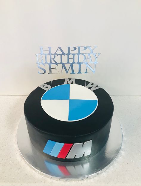 Essen, Madrid, Car Theme Cake For Men, Car Theme Cake, Bmw Cake, Jewel Cake, Cake For Men, Cars Theme Cake, Car Theme