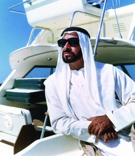 History Uae, Saudi Arabia Culture, Uae National Day, World Handsome Man, Prince Mohammed, Handsome Arab Men, Sheikh Hamdan, Arab Culture, Sheikh Zayed