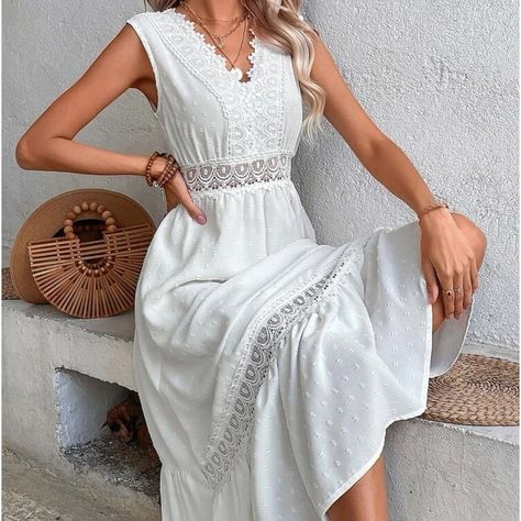 Brand New Without Tags Lightweight Summer Dress Size 6 Pull Over Style Classy Summer Dress, White Beach Dress, Hawaii Photos, Lace A Line Dress, Lace Summer Dresses, Coachella Dress, Business Formal Dress, Spotted Dress, Floral Sheath Dress