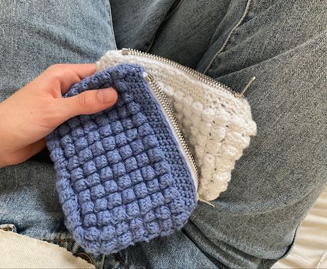 Crochet Wallet Aesthetic, Beginner Crochet Project, Crochet Bubble, Sleeve Aesthetic, Crochet Store, Crochet Wallet, Crochet Bobble, Crochet Aesthetic, Aesthetic Crochet