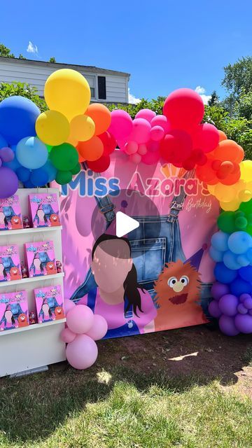 Portia Nicole Creation, LLC | Portia Tubbs on Instagram: "Celebrating Our Little, Miss Azora for her second birthday @msrachelforlittles style! I wanted to do a party that catered to toddlers so I incorporated everything my daughter loves. She loves music, bubbles and all things hands on. I based my color scheme on one of her favorite Ms. Rachel songs “I love a rainbow” and decided to do rainbow colors. My daughter has learned so much from Ms. Rachel and I just had to make this her theme for her birthday because we absolutely love Ms. Rachel! All decor was created by myself and I planned and styled it myself as well. Please make sure you’re following my event planning page @portiaplannedmyparty to see more creative parties and to get more details of this event. 🌈 ☀️ ❤️ 🎶

Cake by @cakeni Ms Rachel Birthday Cookies, Miss Rachel Cake Ideas, Mrs Rachel Birthday Party Theme, Ms Rachel Cake Ideas, Miss Rachel Birthday Party Theme, Ms Rachel Themed Birthday Party, Ms Rachel Birthday Cake, Mrs Rachel Birthday Party, Birthday Party Songs