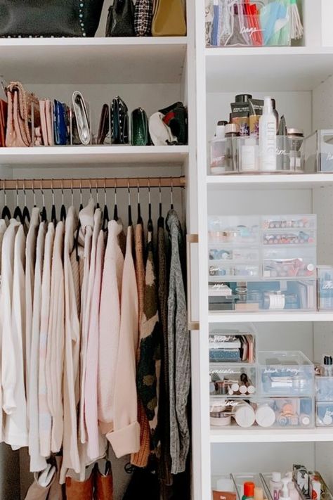 Whether you have a huge walk-in closet with lots of shelves and drawers or just a simple clothes rack in the corner of your bedroom, it’s really important to keep this part of your space neat and tidy. A clean and organized closet makes your mornings go smoother and gives you a reason to go shopping. It all starts with having a good plan for how to design your closet or make the most of the space you already have. So, we’re here to share some closet organization ideas that’s easy to implement an Shelving For Small Closets, Organisation, Closet Clear Out, Shelving For Bedroom Closet, Closet Dresses Organization, Pretty Closet Organization, Closet Rack Organization, Small Master Closet Organization Ideas Bedroom, Bedroom Closet Aesthetic