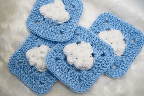 Cloud Granny Square Pattern Free, Cloud Granny Square Pattern, Cloud Pillow Crochet Free Pattern, Cloud Granny Square, Yoga Mat Bag Pattern, Crochet Cloud, Granny Square Pattern Free, Tiny Curls, Preemie Crochet