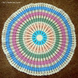 Make your very own round crochet afghan with the Ferris Wheel Baby Blanket pattern. Rounds of pastel colors make this crochet baby blanket pattern light and eye-catching. Afghan Patterns, Crochet Blanket Round, Round Blanket, Baby Blankie, Crochet Afghan Patterns Free, Easy Crochet Baby Blanket, Crochet Blanket Afghan, Easy Crochet Baby, Baby Afghan Crochet