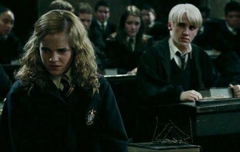 hermione granger and draco malfoy-goblet of fire Draco Y Hermione, Meme Harry Potter, Drako Malfoy, Draco And Hermione Fanfiction, Draco Malfoy Aesthetic, Harry Potter Feels, Draco And Hermione, Images Harry Potter, Tom Felton Draco Malfoy