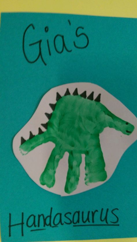 Dinosaur Handprint | Arts & Crafts idea for Children Birthday Crafts For Toddlers, Dinasour Crafts, Dinosaur Handprint, Crafts Dinosaur, Art And Crafts For Kids, Dinosaur Crafts Preschool, Dinosaur Lesson, Dinosaur Activities Preschool, Dinosaurs Preschool